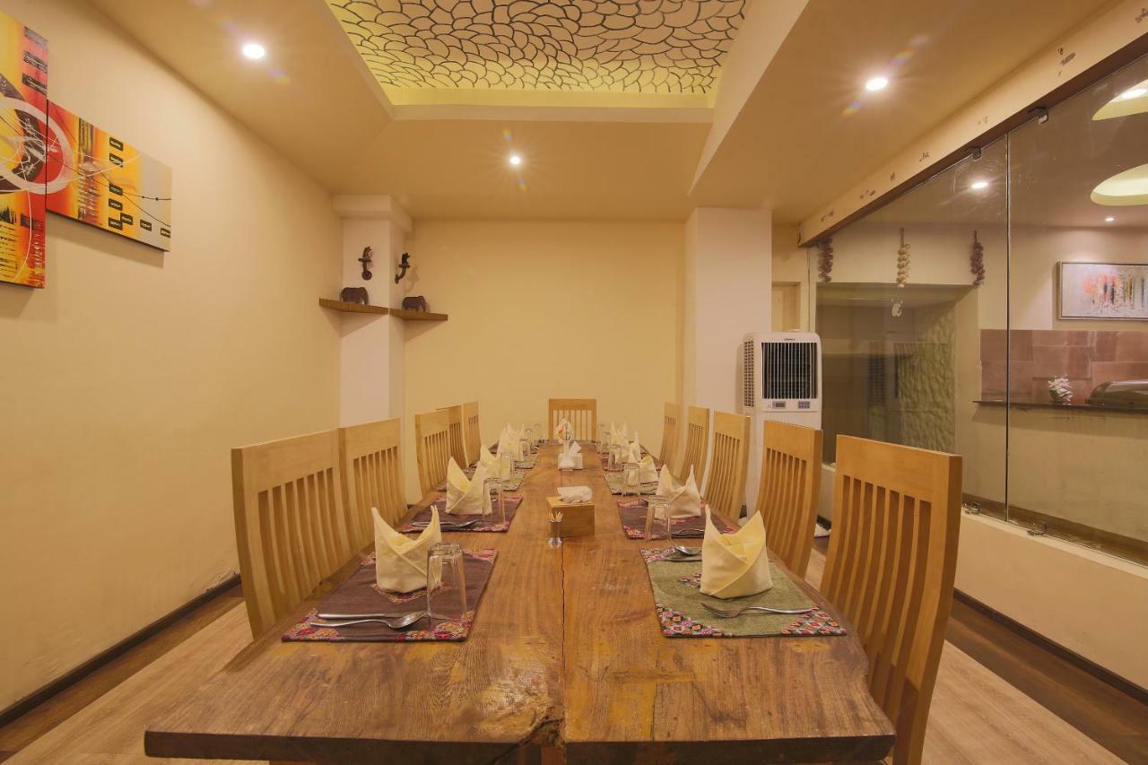 Teeka Resort Suites & Spa Pokhara Zewnętrze zdjęcie