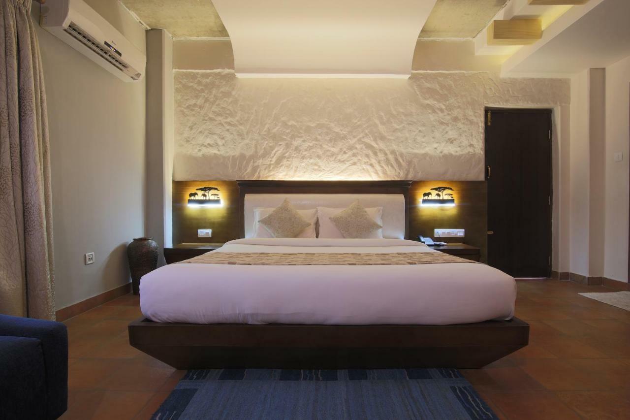 Teeka Resort Suites & Spa Pokhara Zewnętrze zdjęcie
